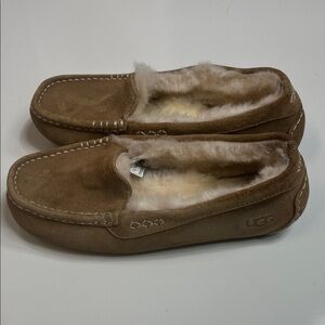 Ugg Ansley Moccasin Slippers Size 8